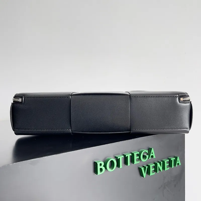 All categories 💚 Authentic bags 💚 BV 2025 new Bottega Veneta large plaid woven men's briefcase